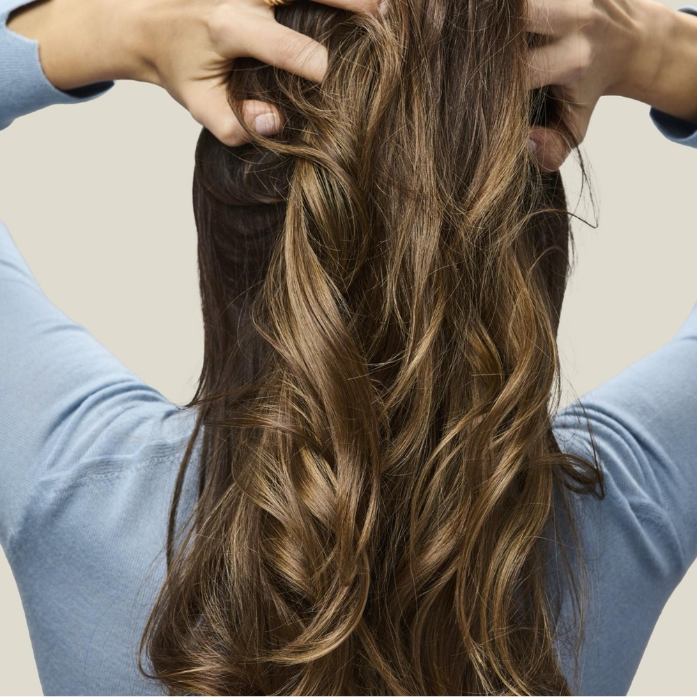 Living Proof Hydrated Hair Essentials Kit - Picture 9 of 11
